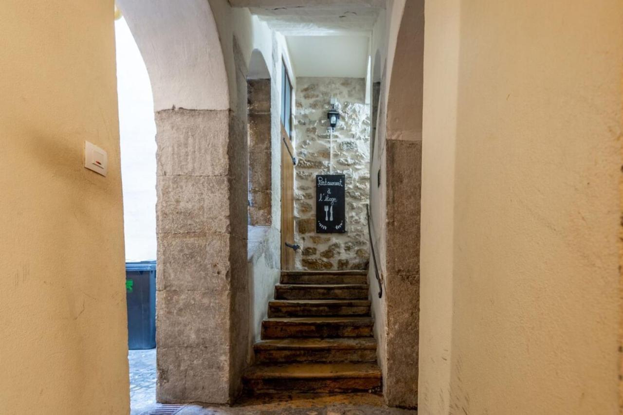 Studio For 2 Located In The City Center Apartment Annecy Luaran gambar